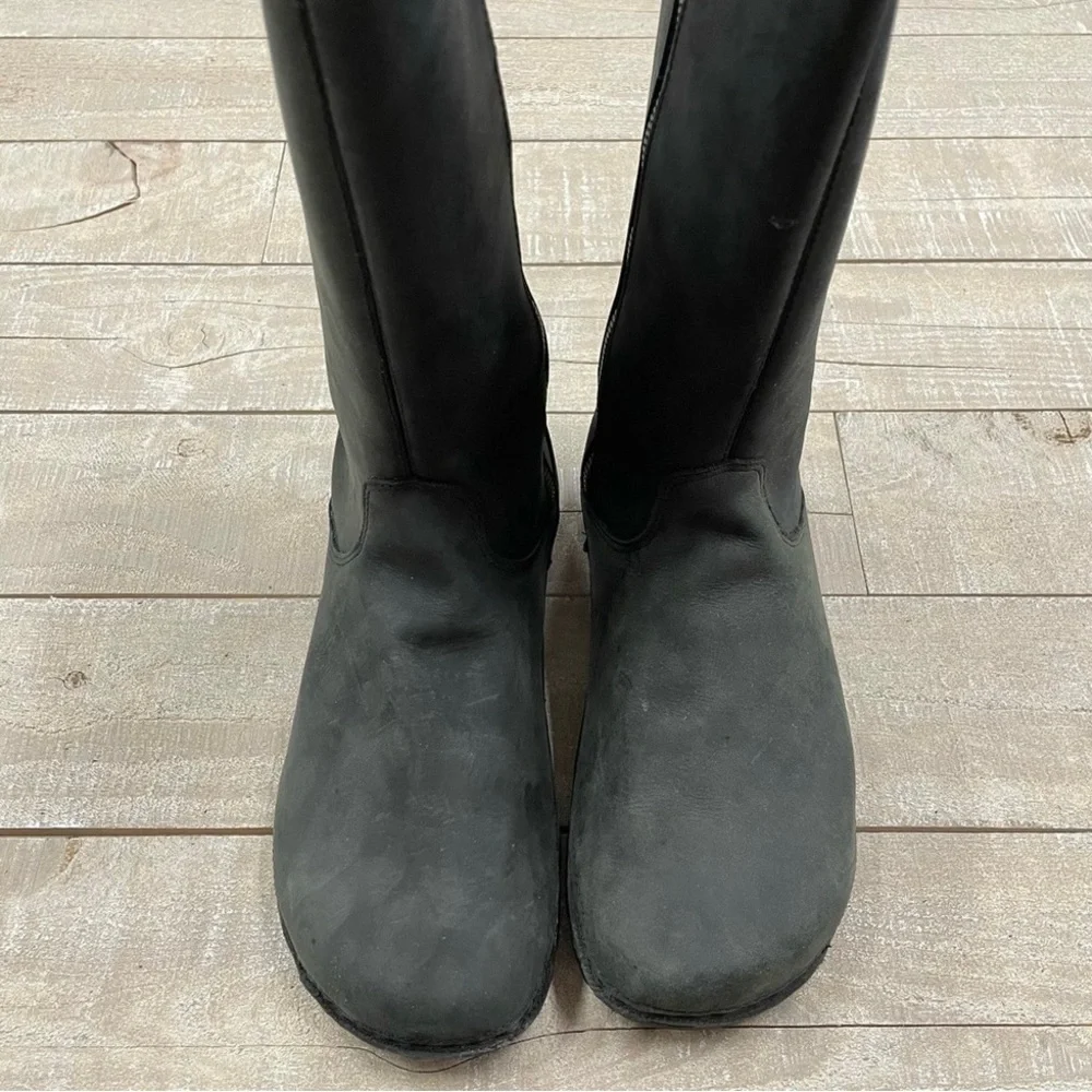 HOST PICK ‼️NIB OTZ RAINGINEERED LEATHER BOOTS - Picture 3 of 6